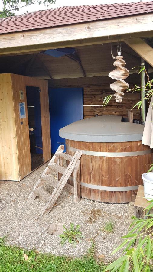 Logeerruimte In Gerenoveerde Boerderij In Wachtum公寓 外观 照片