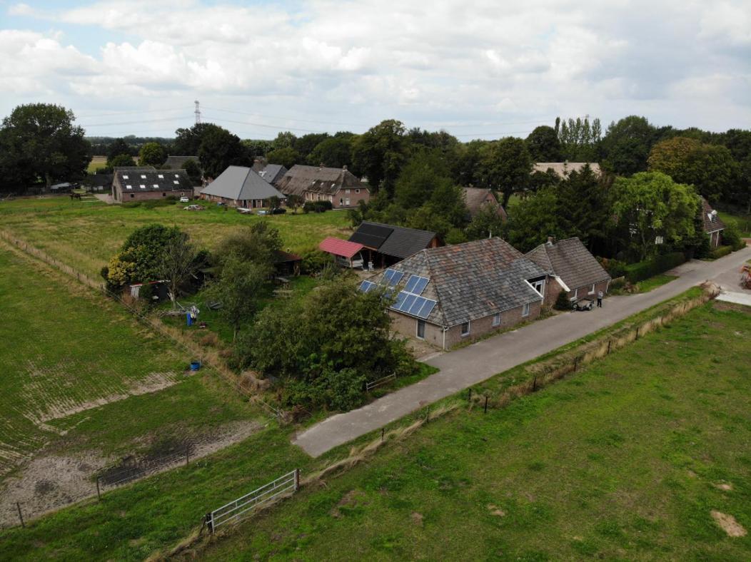 Logeerruimte In Gerenoveerde Boerderij In Wachtum公寓 外观 照片