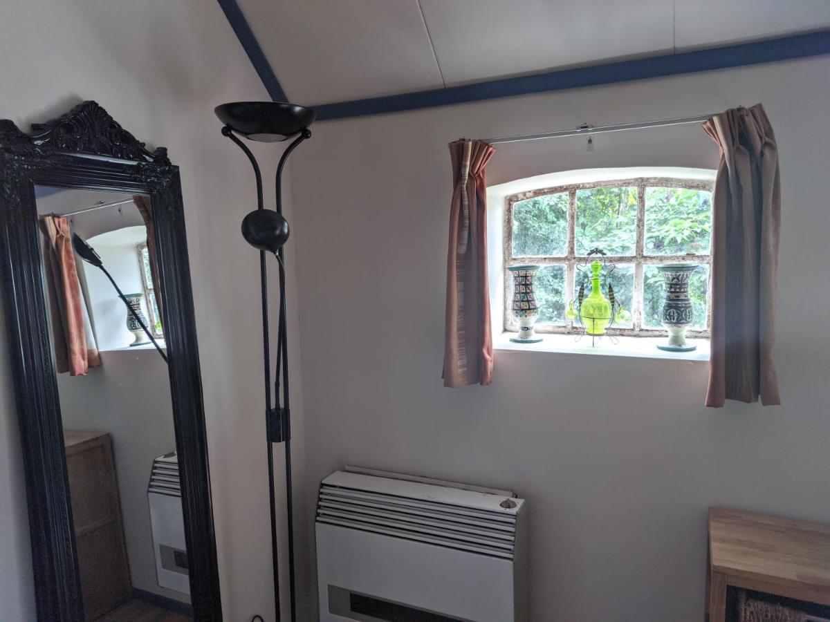 Logeerruimte In Gerenoveerde Boerderij In Wachtum公寓 外观 照片